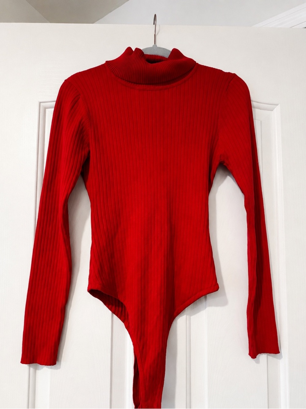Love Tree Red Ribbed Knit Mock Neck Sweater Size Large